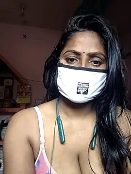 Snapshot of Jasmine_Januja chatting on December 5, 6:33 am Jasmine Januja online show from December 5, 6:33 am