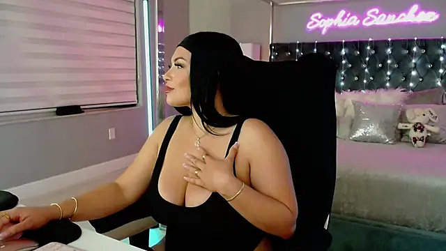theofficialsophiasanchez online show from May 27, 4:09 am
