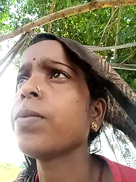 Snapshot of Km_kalpna chatting on September 28, 8:52 am Km kalpna online show from September 28, 8:52 am