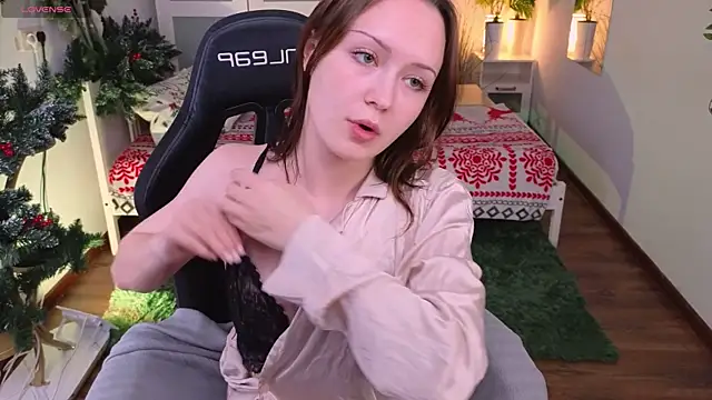 selin selin online show from December 4, 5:06 am