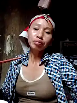 donna-bae online show from October 28, 11:58 am