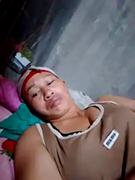 donna-bae online show from February 22, 10:41 pm