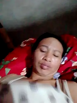 donna-bae online show from March 3, 9:21 pm