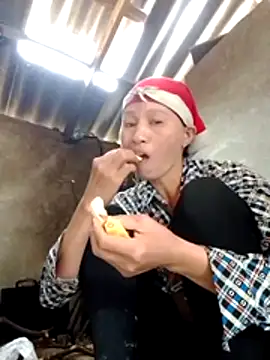 donna-bae online show from March 6, 3:14 am