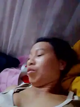 donna-bae online show from March 24, 8:47 pm