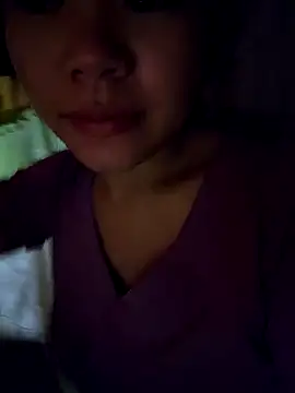Snapshot of CicumBae chatting on September 25, 12:03 am CicumBae online show from September 25, 12:03 am
