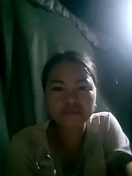 emly-xinh18 online show from September 19, 1:45 pm