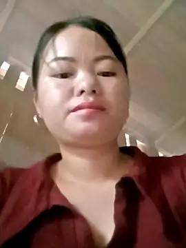 emly-xinh18 online show from October 1, 12:49 am