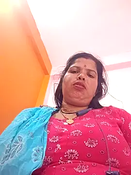 Hott locky online show from November 8, 10:37 am