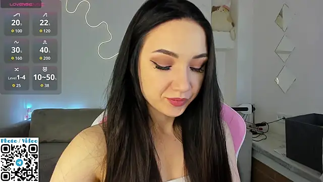 Helen Spark online show from October 22, 2:01 am