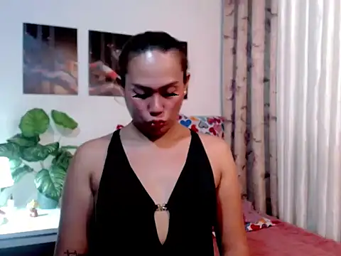 Snapshot of Your_ultimateloverxx chatting on February 28, 4:57 am Your ultimateloverxx online show from February 28, 4:57 am