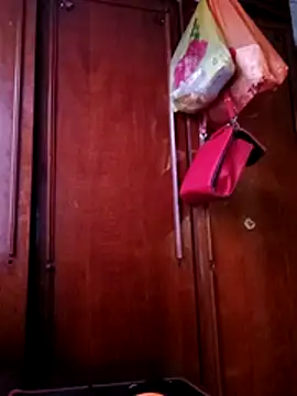 Snapshot of Lana_a chatting on November 19, 9:09 am Lana a online show from November 19, 9:09 am