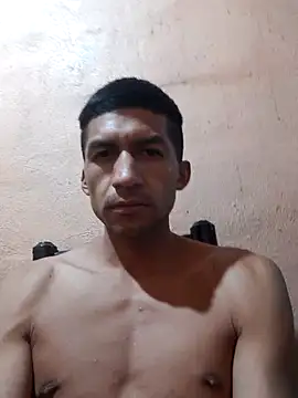 Snapshot of PAPITOCHULO88_ chatting on August 2, 2:21 am PAPITOCHULO88 online show from August 2, 2:21 am