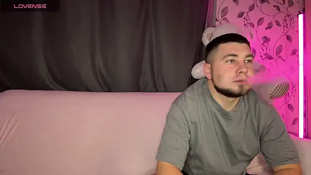 coupleinspire online show from November 10, 9:25 pm