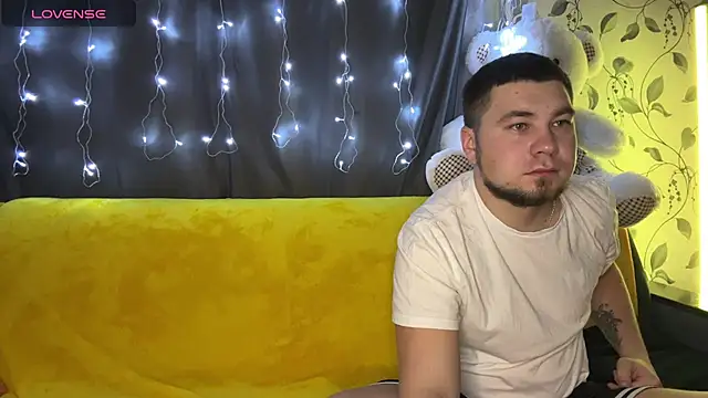 coupleinspire online show from November 20, 9:14 pm