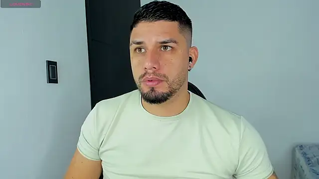 Snapshot of Jacob19_ chatting on September 18, 12:51 pm Jacob19  online show from September 18, 12:51 pm