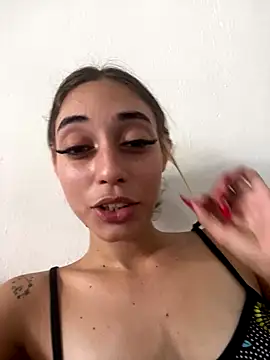 loirinhaaa online show from November 27, 3:36 pm