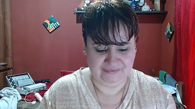 Snapshot of Sasharosee2 chatting on December 22, 1:19 pm Sasharosee2 online show from December 22, 1:19 pm