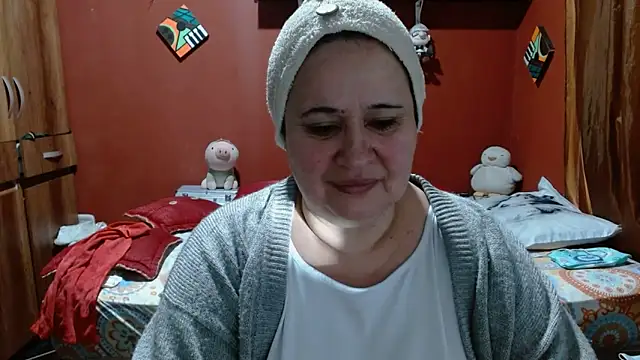 Snapshot of Sasharosee2 chatting on February 7, 12:20 pm Sasharosee2 online show from February 7, 12:20 pm