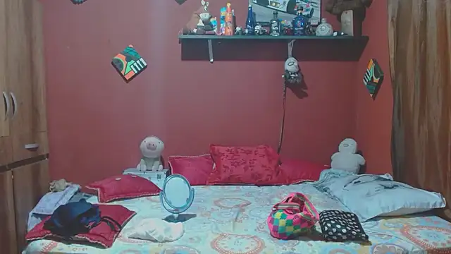 Snapshot of Sasharosee2 chatting on February 11, 12:10 pm Sasharosee2 online show from February 11, 12:10 pm