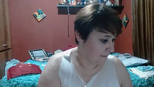 Snapshot of Sasharosee2 chatting on February 28, 12:22 am Sasharosee2 online show from February 28, 12:22 am