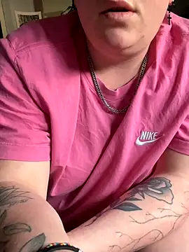 Snapshot of captaine_pioupiou chatting on October 5, 2:04 pm captaine pioupiou online show from October 5, 2:04 pm