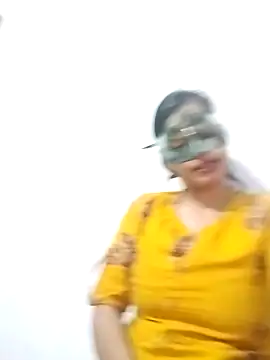 ms-naina online show from April 19, 8:33 pm