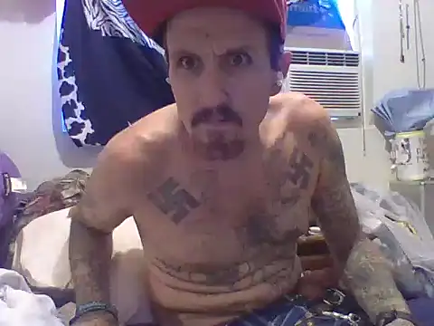 Snapshot of 14randycandy88 chatting on December 17, 8:15 pm 14randycandy88 online show from December 17, 8:15 pm