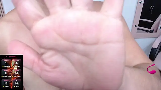 Snapshot of camilavargas_ chatting on November 30, 11:31 pm camilavargas online show from November 30, 11:31 pm