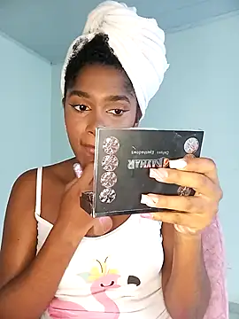 Beauty Luci online show from October 27, 1:59 pm