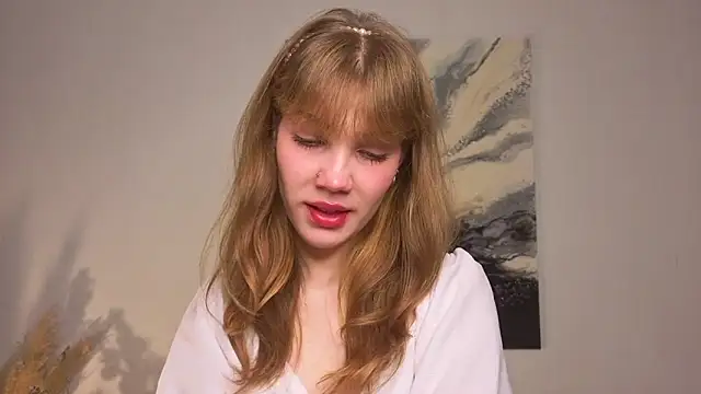 pienaple online show from November 7, 4:01 am