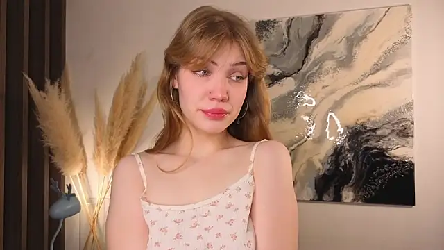 pienaple online show from January 11, 4:06 am