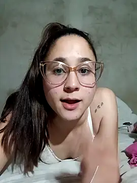 Snapshot of linameii chatting on September 21, 11:17 pm linameii online show from September 21, 11:17 pm