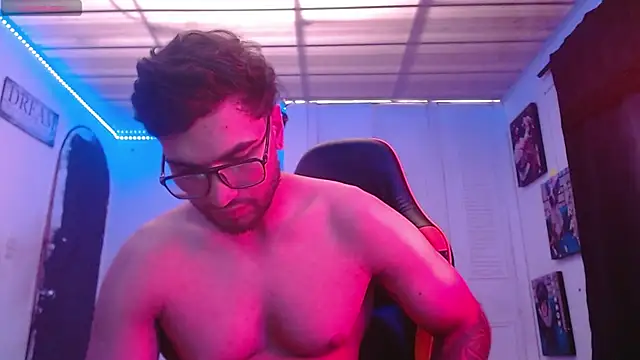 Chrys harris77 online show from December 1, 6:57 pm