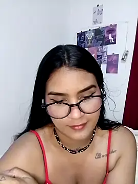 Renata Zoe online show from October 7, 2:09 am