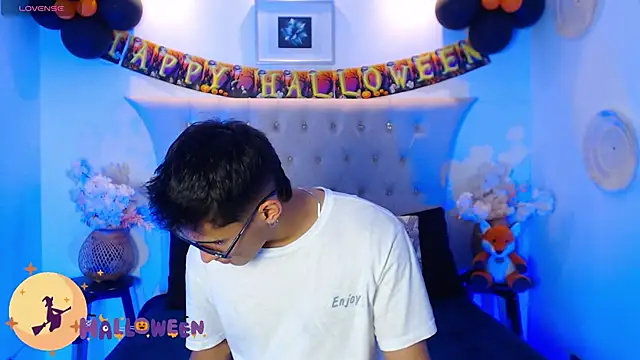 SalvadorFit online show from October 26, 8:37 pm