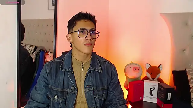 SalvadorFit online show from November 17, 8:36 pm