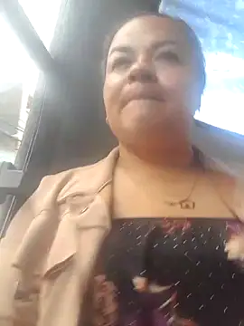 Snapshot of Amalia-sm chatting on October 5, 3:43 pm Amalia-sm online show from October 5, 3:43 pm