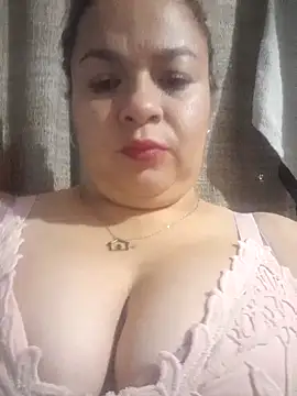Snapshot of Amalia-sm chatting on October 9, 2:53 am Amalia-sm online show from October 9, 2:53 am