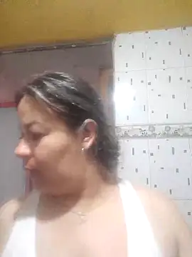 Snapshot of Amalia-sm chatting on October 14, 1:45 pm Amalia-sm online show from October 14, 1:45 pm
