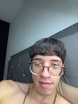 arthurdavies online show from November 10, 3:38 am