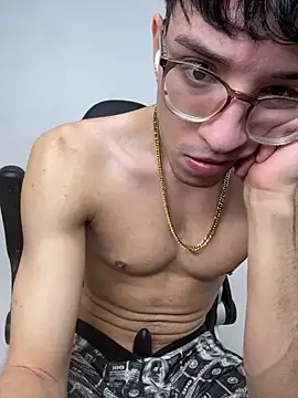 arthurdavies online show from November 29, 7:22 am