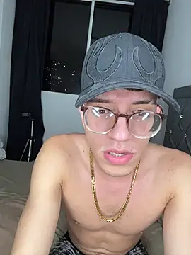 arthurdavies online show from December 14, 3:34 am