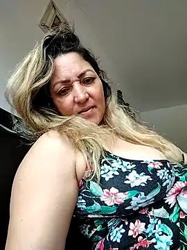 Lunita86 online show from October 25, 2:24 pm