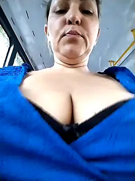 Lunita86 online show from February 8, 10:29 am