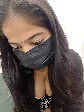 Snapshot of Rihana_01 chatting on November 2, 6:49 am Rihana 01 online show from November 2, 6:49 am