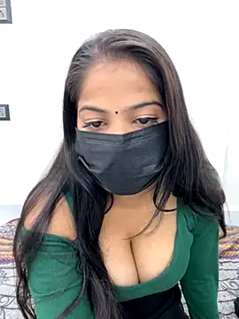 Snapshot of Rihana_01 chatting on November 11, 10:04 am Rihana 01 online show from November 11, 10:04 am