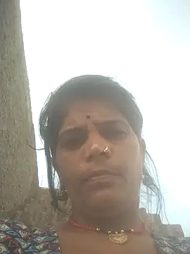 Hott cutgirl online show from October 2, 8:10 am