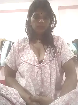 Hott cutgirl online show from October 3, 11:24 pm