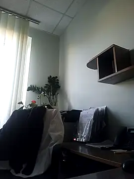 ValeriaLove43211 online show from November 4, 1:54 pm